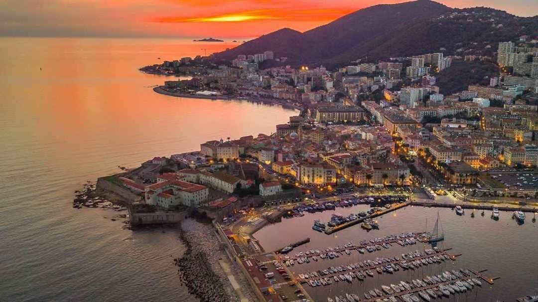 Marina'Home Ajaccio  Dış mekan fotoğraf
